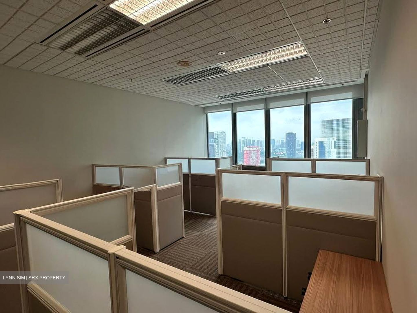Prudential Tower (D1), Office #624999121